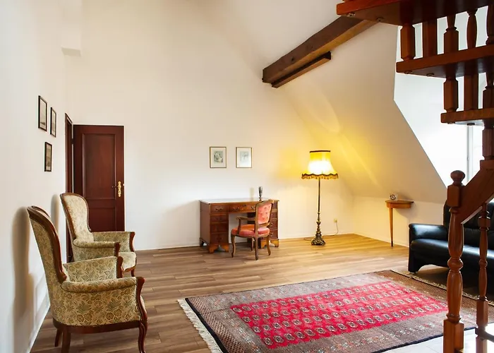 Buergerhof Hotel 3*