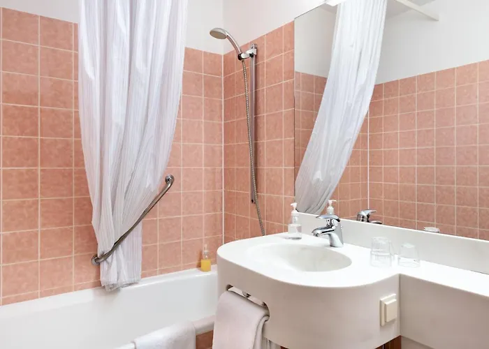 Buergerhof Hotel 3*
