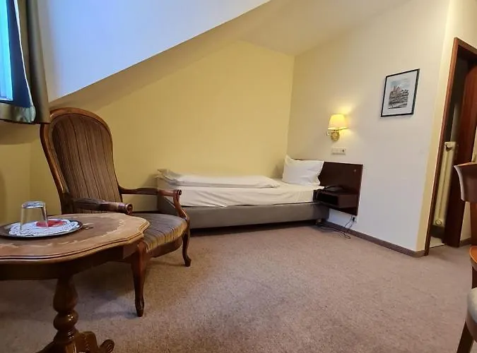 Buergerhof Hotel 3*